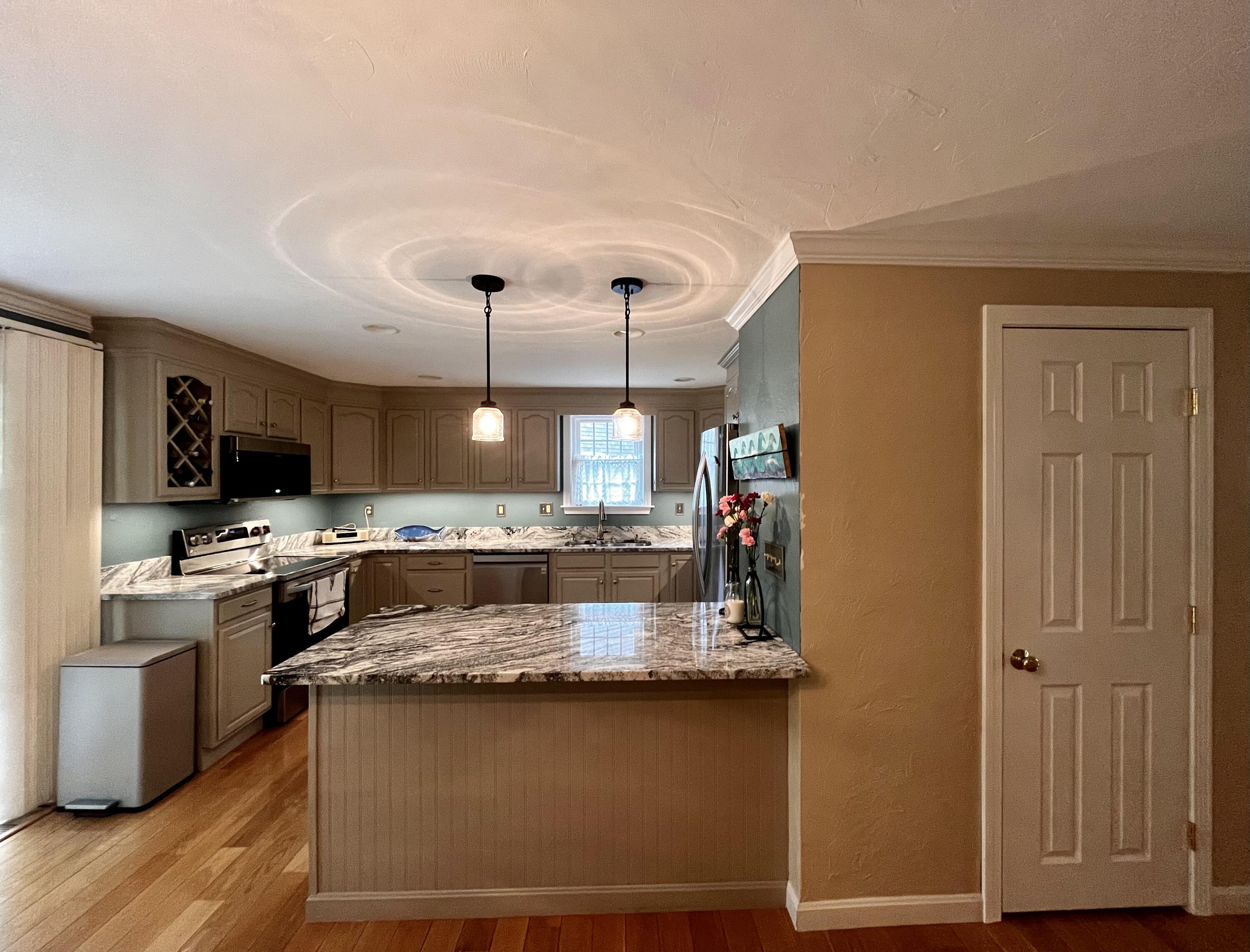 195 Falmouth Road, Unit 3F Mashpee, MA 02649 - Photo 7 of 41 752EC7B3-577E-4D71-94D5-AE986EAB5B72