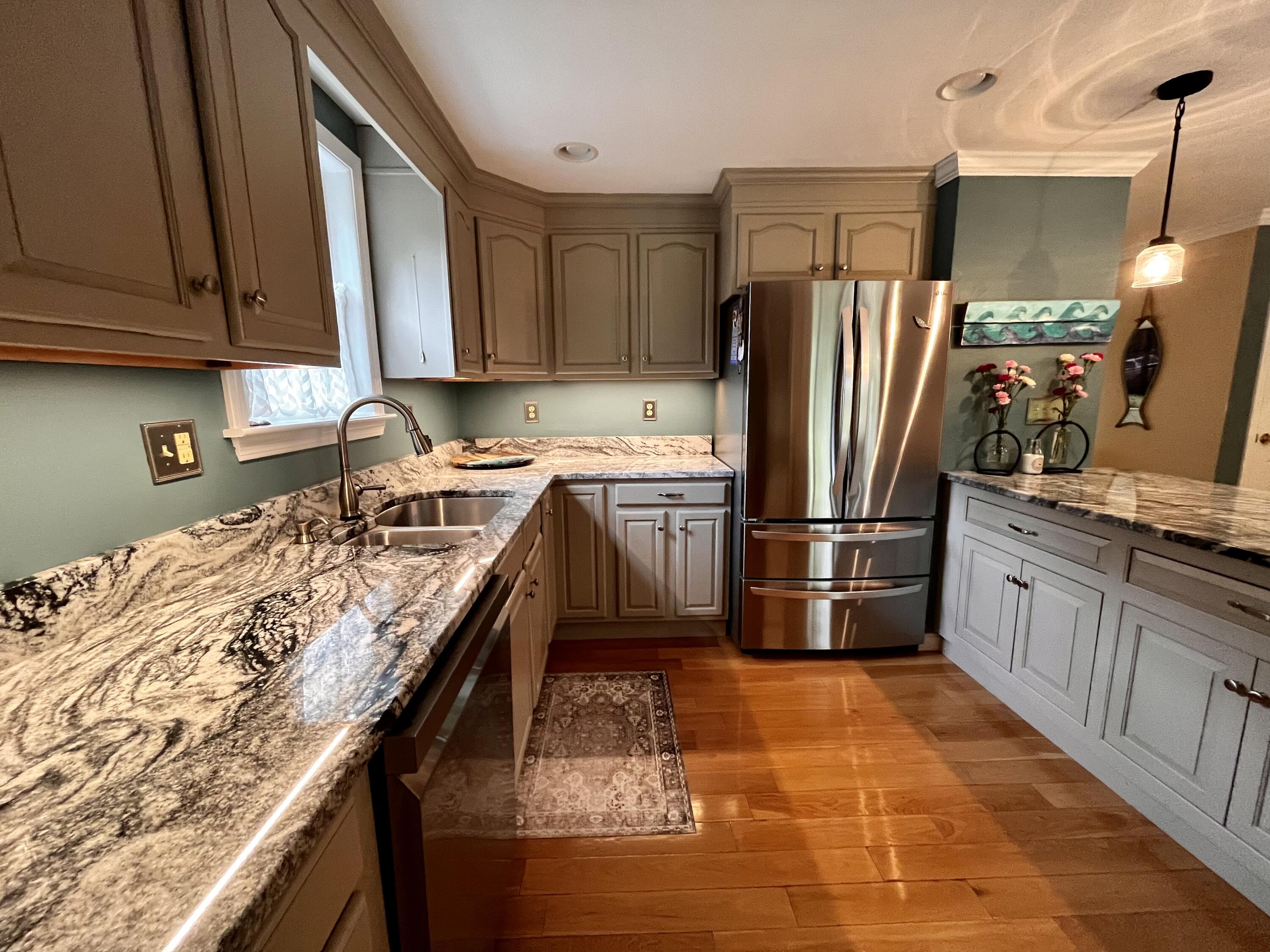 195 Falmouth Road, Unit 3F Mashpee, MA 02649 - Photo 10 of 41 9DA6AD0C-50DD-453F-87CA-07954535C6AA