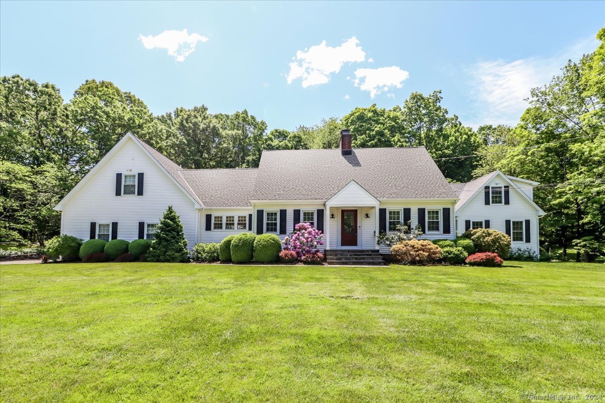 127 Castle Hill Road Newtown, CT 06470 - Photo 1 of 1 Gallery Image 1