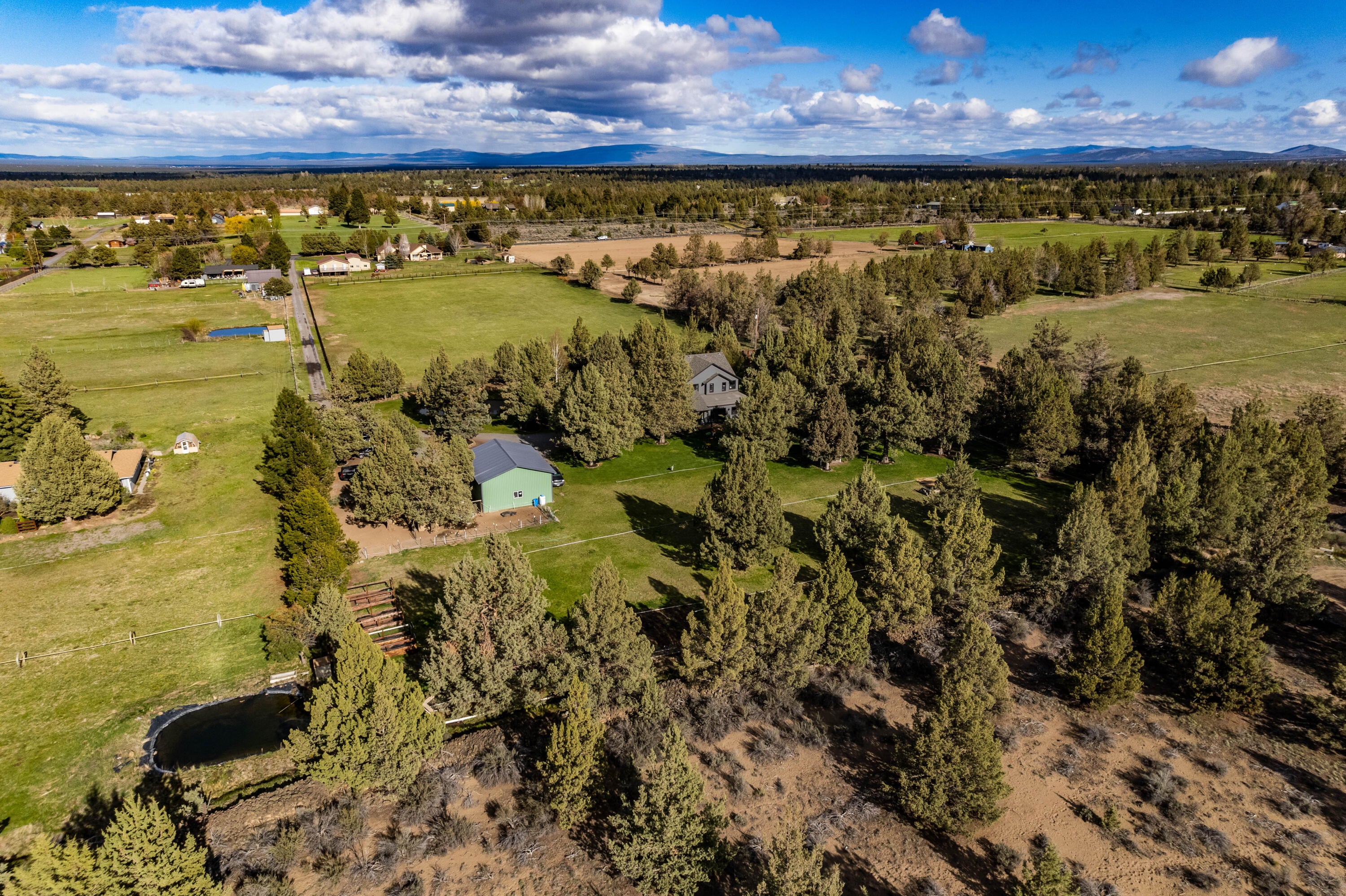 62625 Erickson Road Bend, OR 97701 - Photo 14 of 84 62625 Erikson, Bend-28