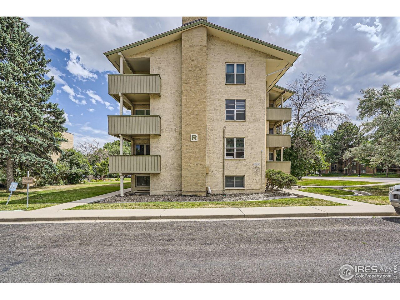3030 Oneal Parkway, Unit R21 Boulder, CO 80301 - Photo 24 of 28 26 Exterior Side