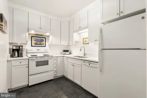 $565,000 | 1855 Calvert Street Northwest, Unit 101, Washington, DC 20009
