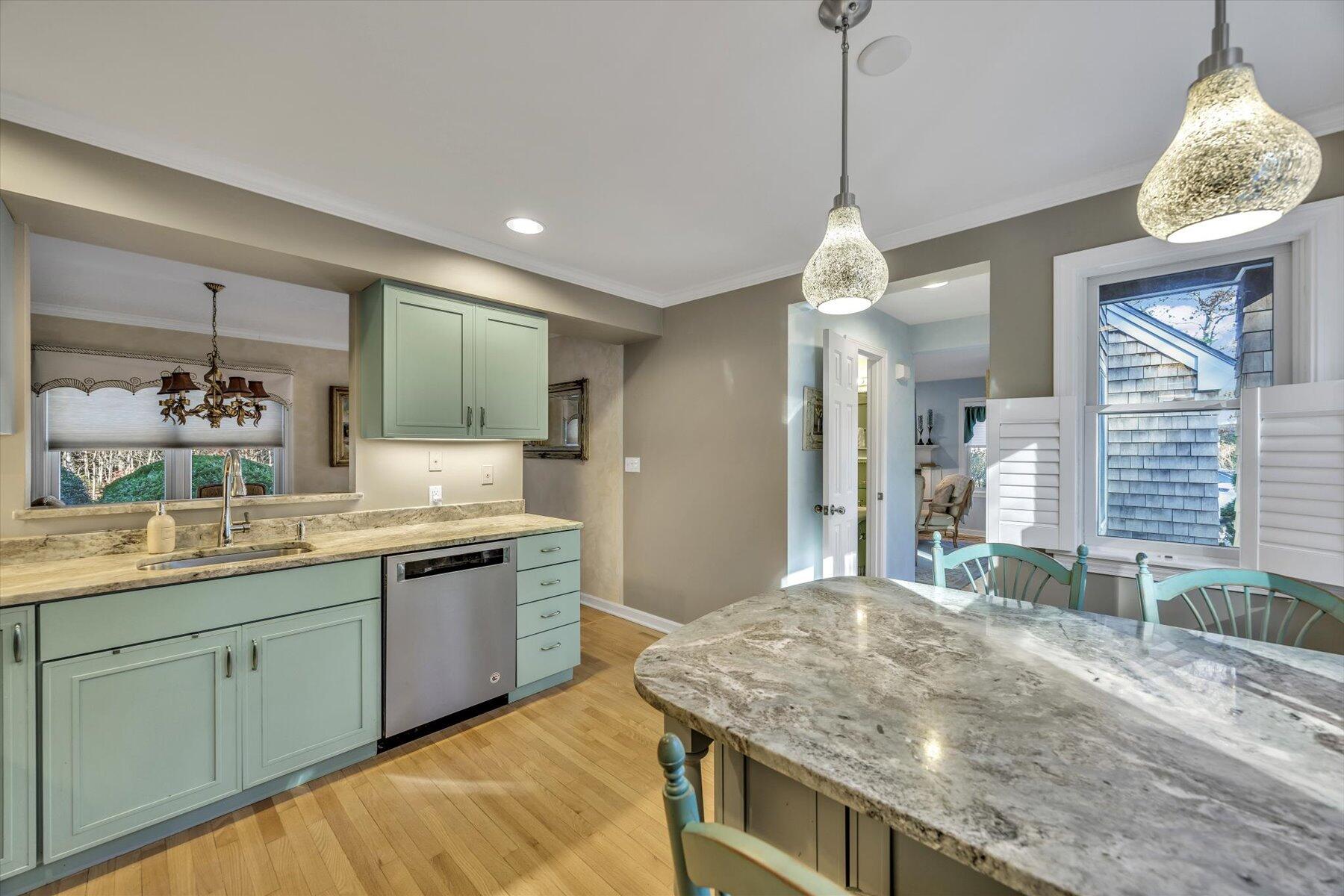 4 Bob White Crescent, Unit 4 Mashpee, MA 02649 - Photo 13 of 39 13-889A0049