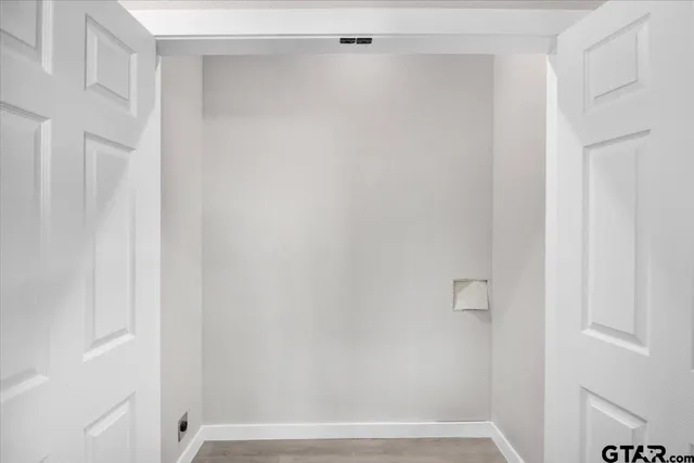 a view of walk in closet