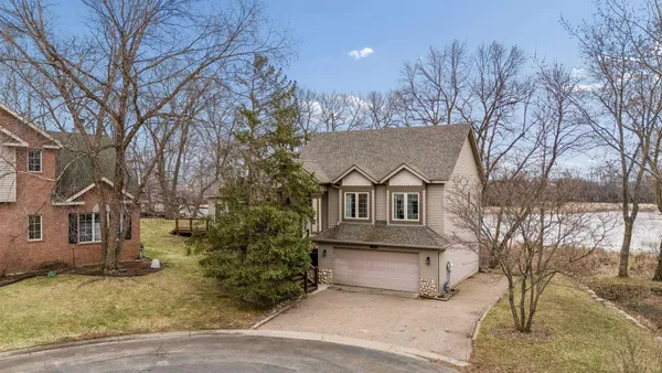 $649,900 | 5065 Windsor Road, Mound, MN 55364
