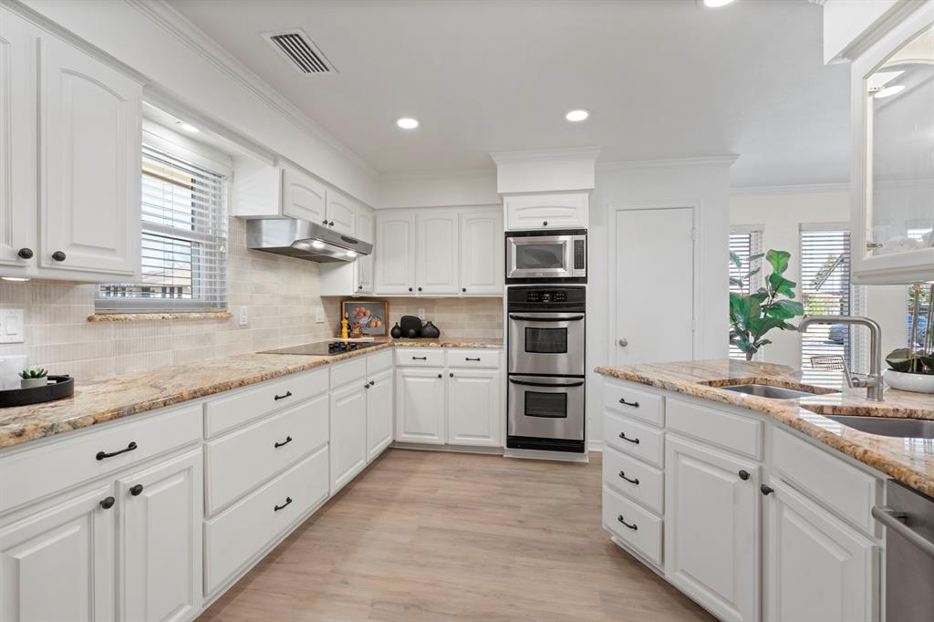 6126 Highgate Lane Dallas, TX 75214 - Photo 17 of 39