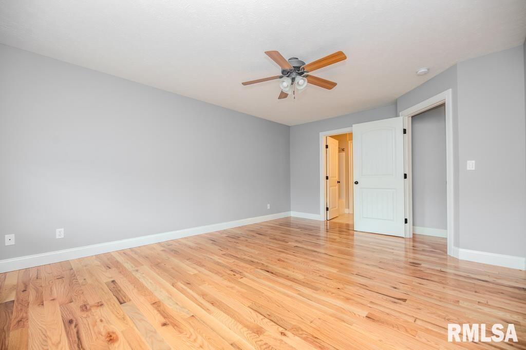 1403 Santa Fe Road Washington, IL 61571 - Photo 23 of 52 Gallery Image 23