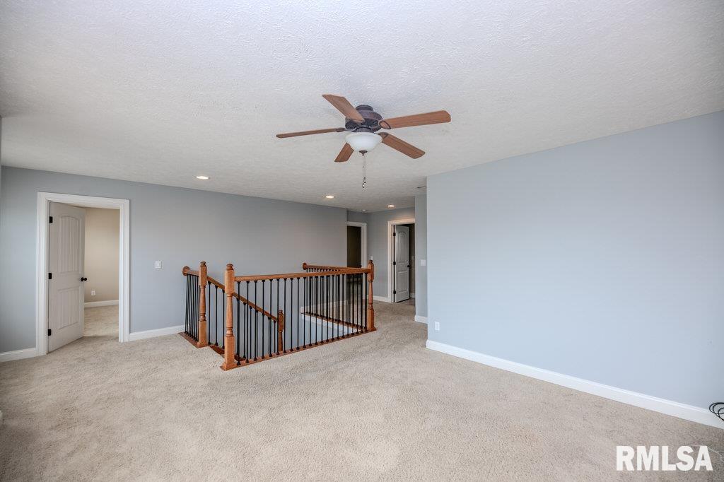 1403 Santa Fe Road Washington, IL 61571 - Photo 30 of 52 Gallery Image 30