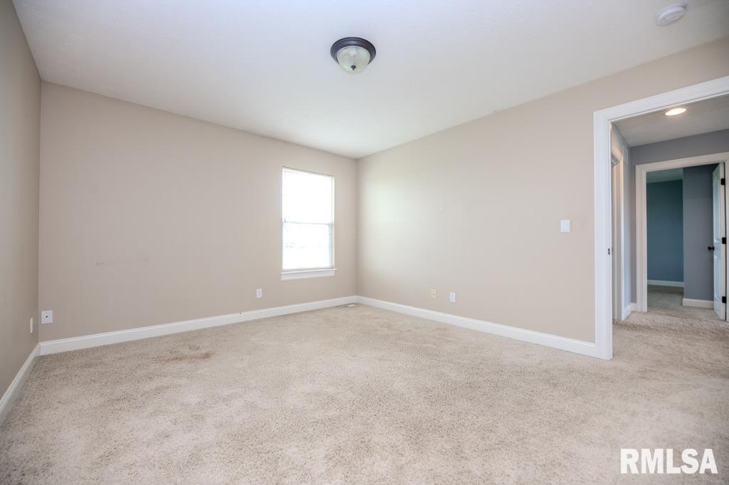 1403 Santa Fe Road Washington, IL 61571 - Photo 39 of 52 Gallery Image 39
