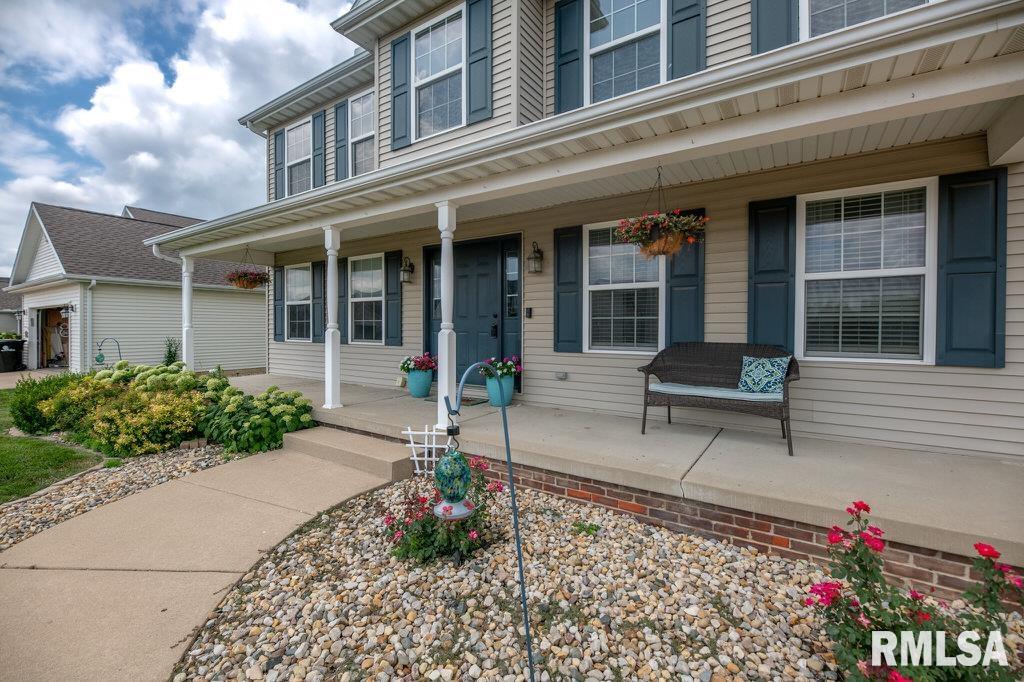 1403 Santa Fe Road Washington, IL 61571 - Photo 4 of 52 Gallery Image 4