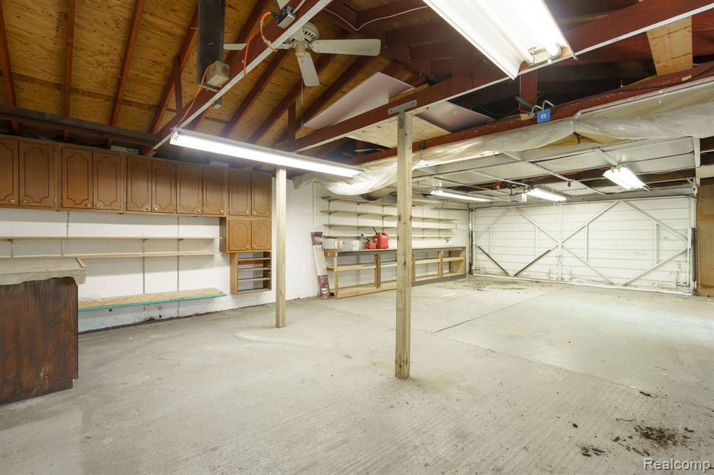 11357 Erdmann Road Sterling Heights, MI 48314 - Photo 45 of 50