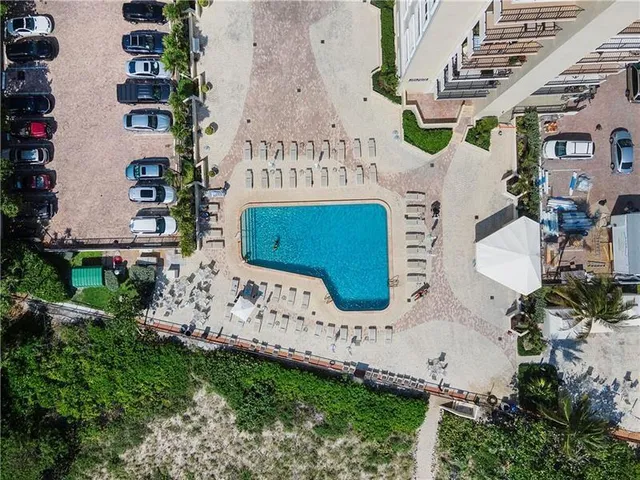 $695,000 | 1900 South Ocean Boulevard, Unit 9R, Pompano Beach, FL 33062