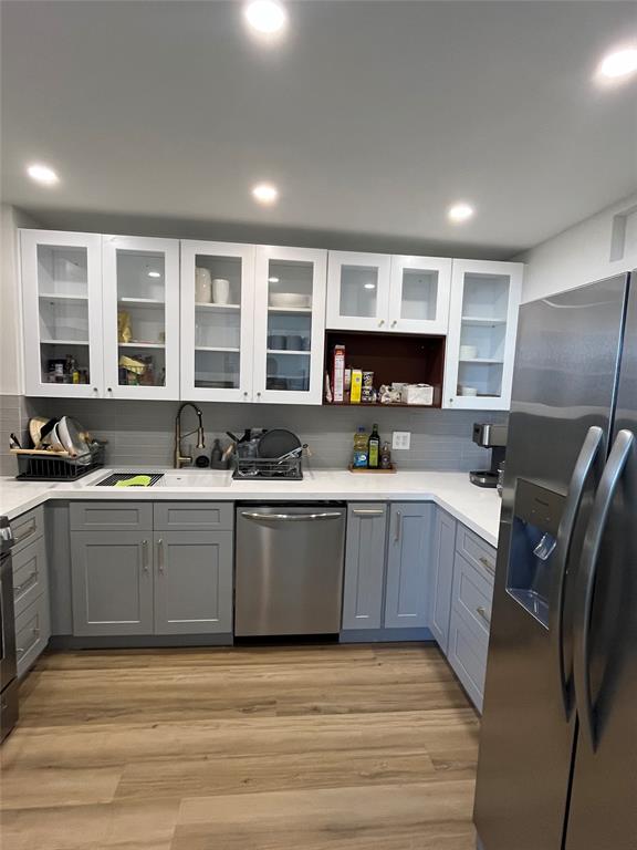 1900 South Ocean Boulevard, Unit 9R Pompano Beach, FL 33062 - Photo 2 of 27 Kitchen