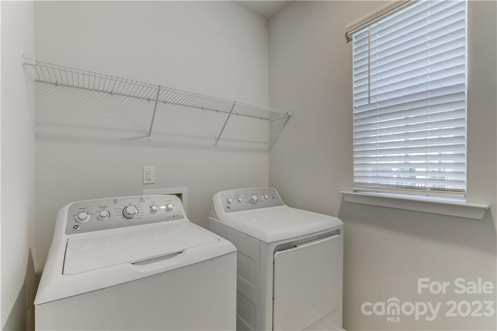 4075 Whittier Lane Tega Cay, SC 29708 - Photo 21 of 37 Gallery Image 21