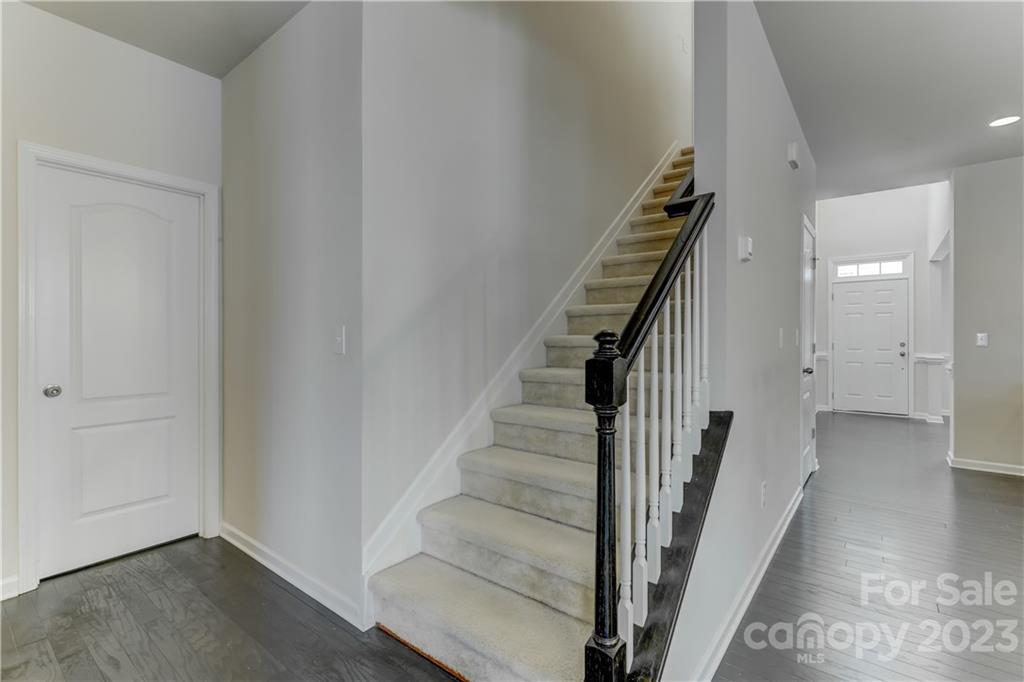 4075 Whittier Lane Tega Cay, SC 29708 - Photo 22 of 37 Gallery Image 22