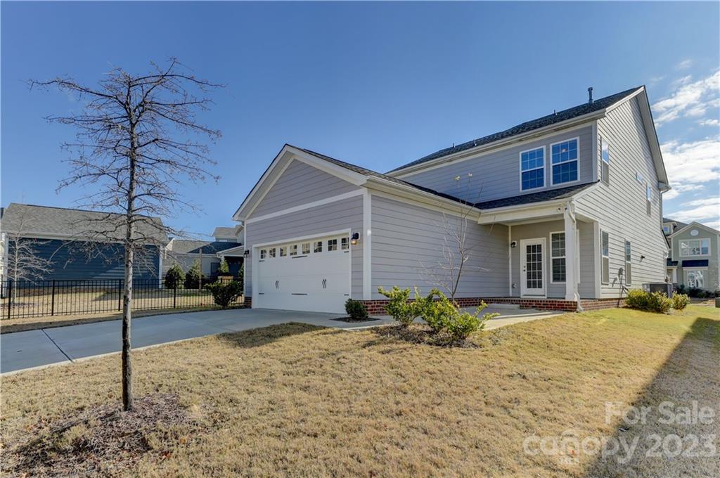 4075 Whittier Lane Tega Cay, SC 29708 - Photo 32 of 37 Gallery Image 32