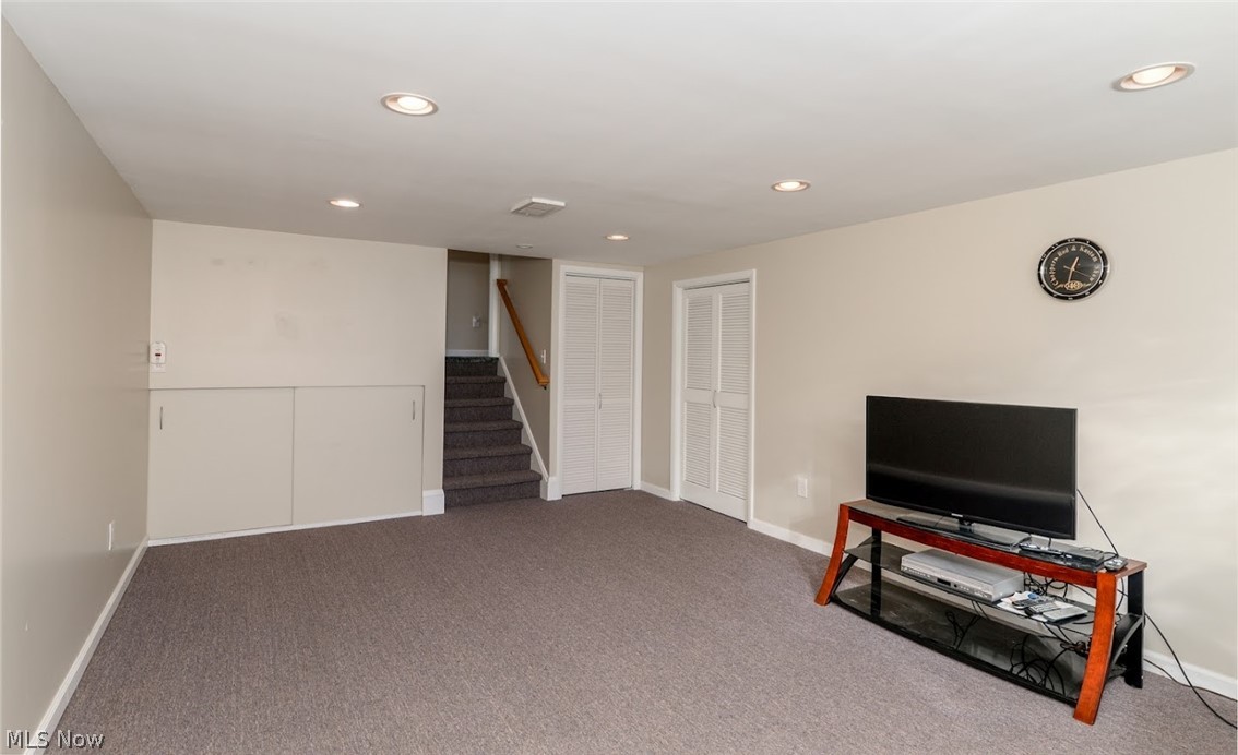 10930 Stoneham Road Cleveland, OH 44130 - Photo 15 of 22 Lower Level Family Room View 2