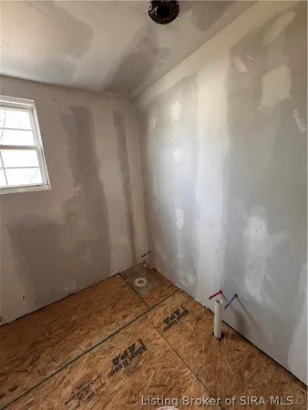 $125,000 | 1009 West Harrison Avenue, Clarksville, IN 47129