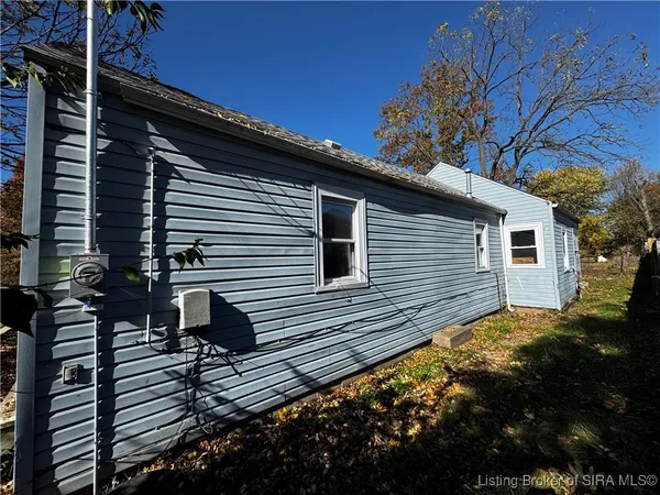 $125,000 | 1009 West Harrison Avenue, Clarksville, IN 47129