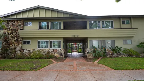 $620,000 | 1317 North Brand, Unit 15, Glendale, CA 91202