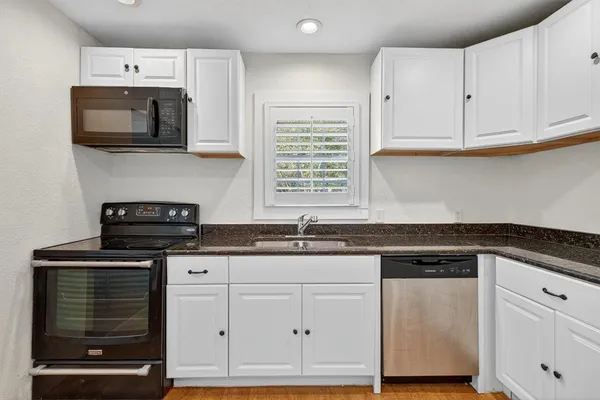 $1,400 | 3516 Topeka Street, Corpus Christi, TX 78411