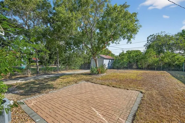 $1,400 | 3516 Topeka Street, Corpus Christi, TX 78411