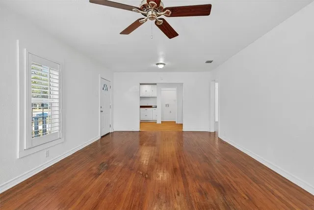 $1,400 | 3516 Topeka Street, Corpus Christi, TX 78411