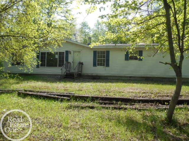 3165 Kilgore Road Avoca, MI 48006 - Photo 1 of 18