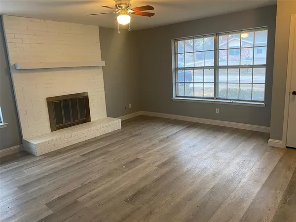 $1,600 | 7035 Crosstimbers Lane, North Richland Hills, TX 76182