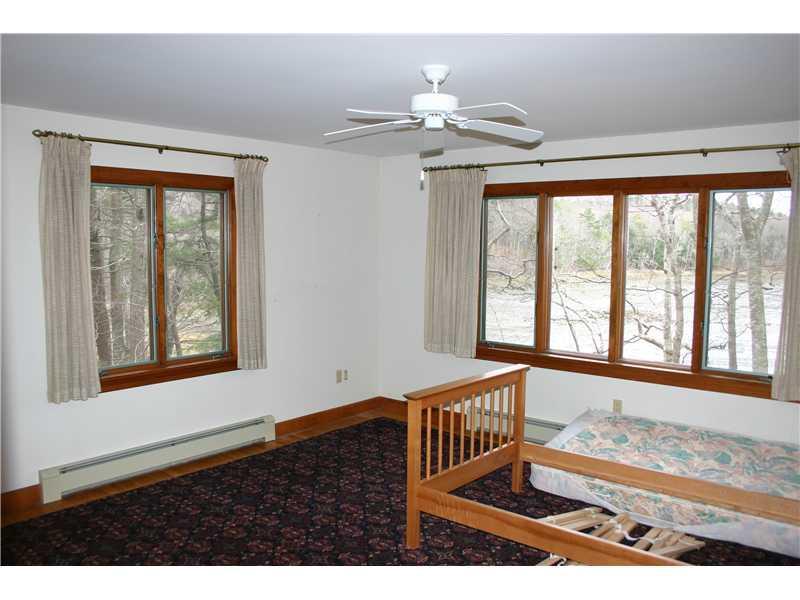 88 West View Road Damariscotta, ME 04543 - Photo 6 of 13 Bedroom.