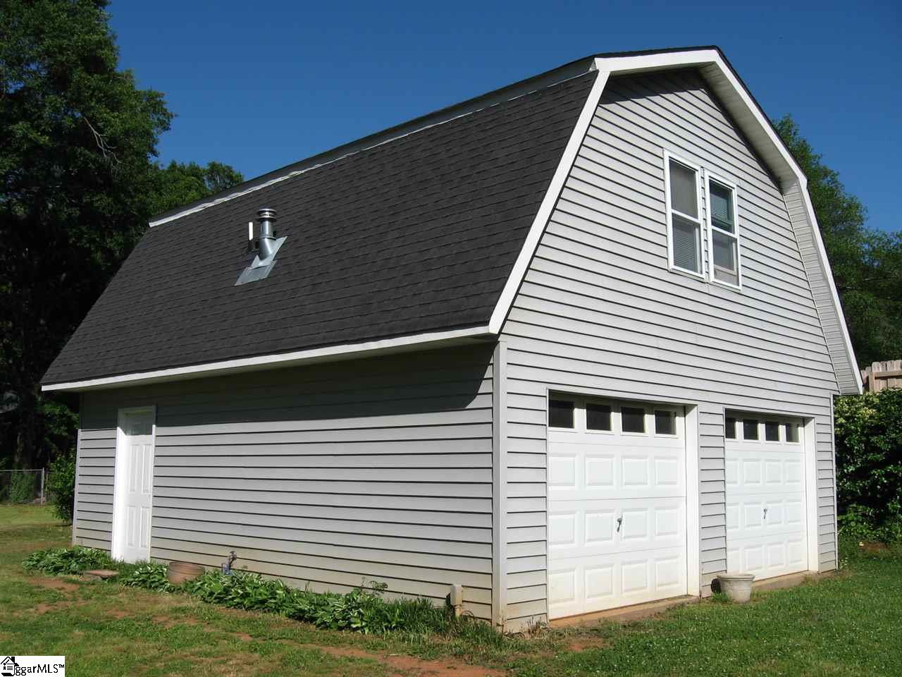 104 Lullwater Road Greenville, SC 29607 - Photo 14 of 16 Gallery Image 14