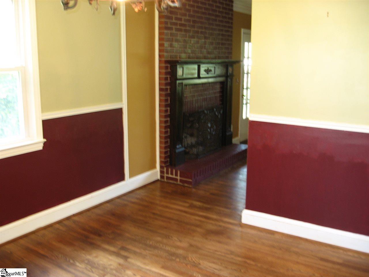 104 Lullwater Road Greenville, SC 29607 - Photo 5 of 16 Gallery Image 5