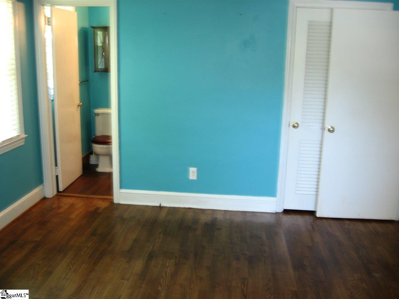 104 Lullwater Road Greenville, SC 29607 - Photo 7 of 16 Gallery Image 7