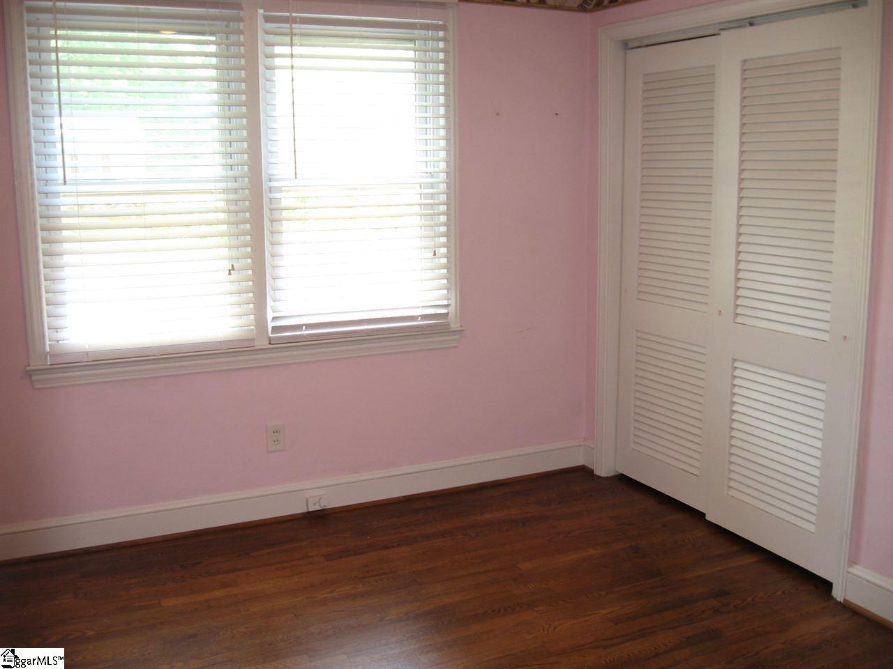 104 Lullwater Road Greenville, SC 29607 - Photo 9 of 16 Gallery Image 9