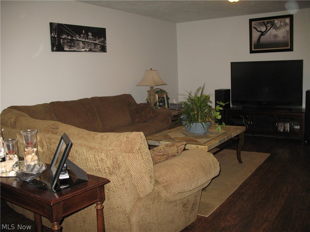 1339 Deer Hill Road Dennison, OH 44621 - Photo 9 of 25 Gallery Image 9
