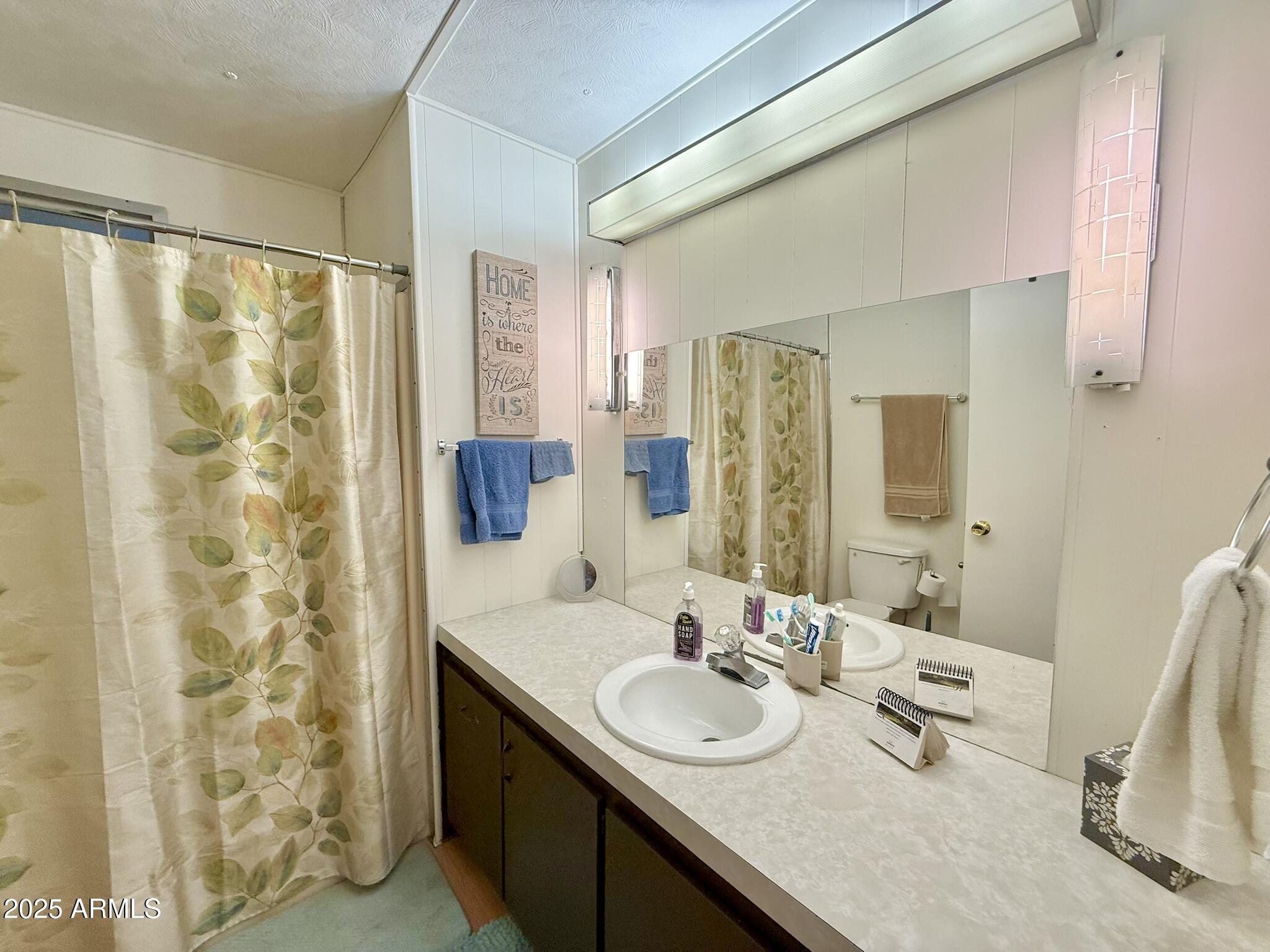 601 North Hayden Road, Unit 89 Scottsdale, AZ 85257 - Photo 18 of 35 Bathroom