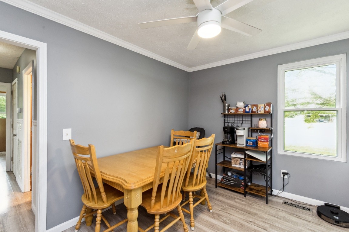 330 Union Camp Road Lafayette, TN 37083 - Photo 8 of 25 a view of a dining room with furniture and a window