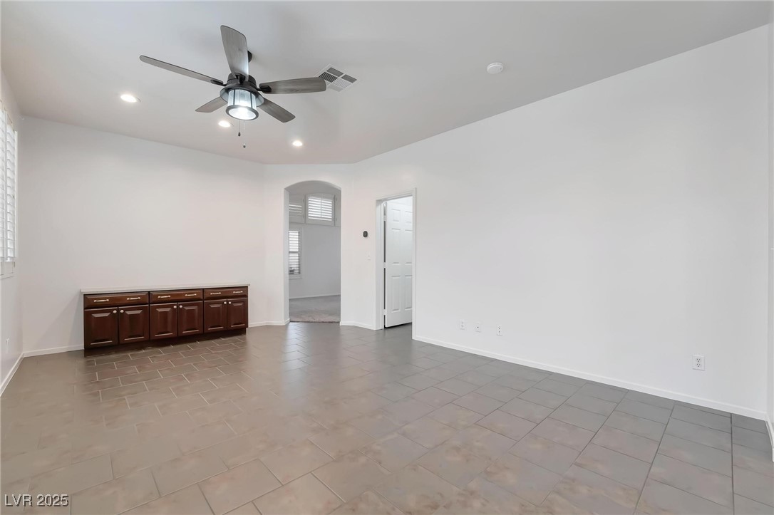 1982 Thunder Ridge Circle Henderson, NV 89012 - Photo 11 of 35 Gallery Image 11