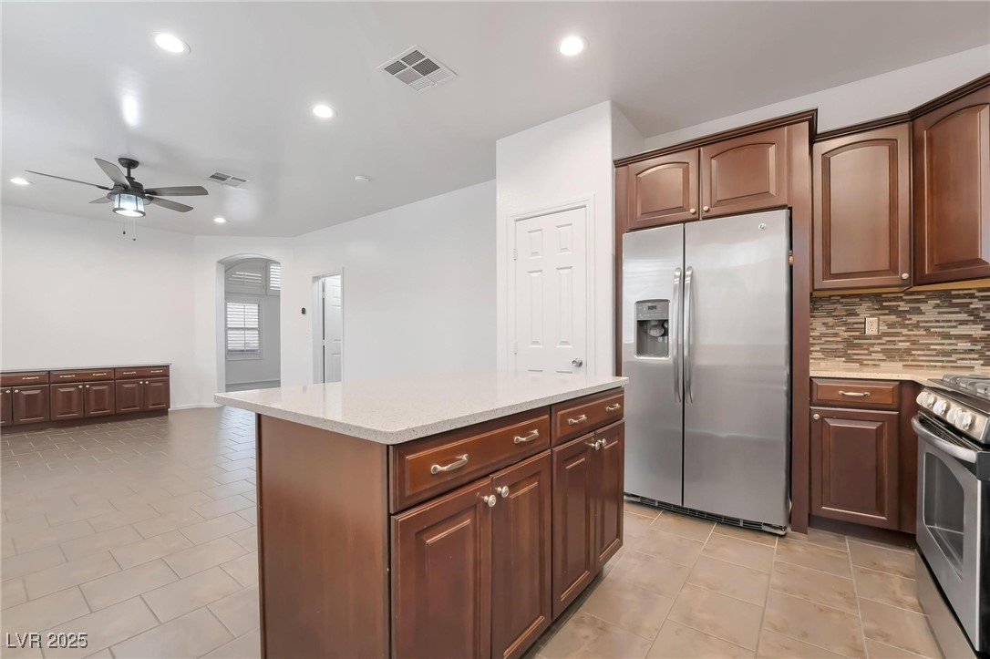 1982 Thunder Ridge Circle Henderson, NV 89012 - Photo 15 of 35 Gallery Image 15
