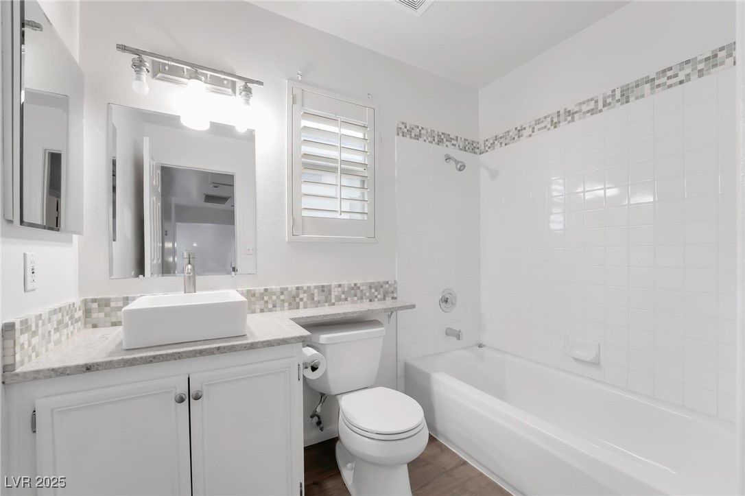 1982 Thunder Ridge Circle Henderson, NV 89012 - Photo 25 of 35 Gallery Image 25