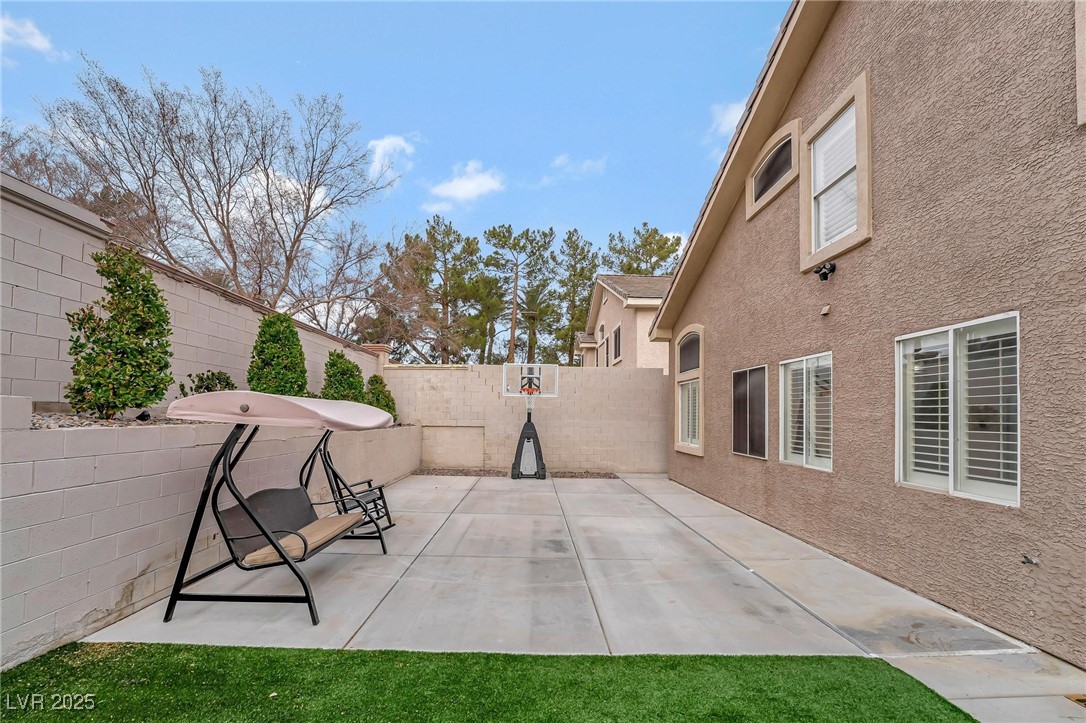 1982 Thunder Ridge Circle Henderson, NV 89012 - Photo 32 of 35 Gallery Image 32