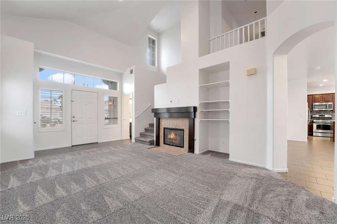 1982 Thunder Ridge Circle Henderson, NV 89012 - Photo 4 of 35 Gallery Image 4