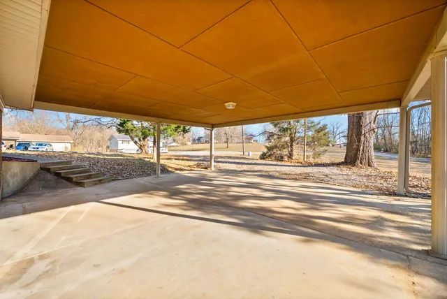 $199,900 | 115 Noel Drive, Cadiz, KY 42211