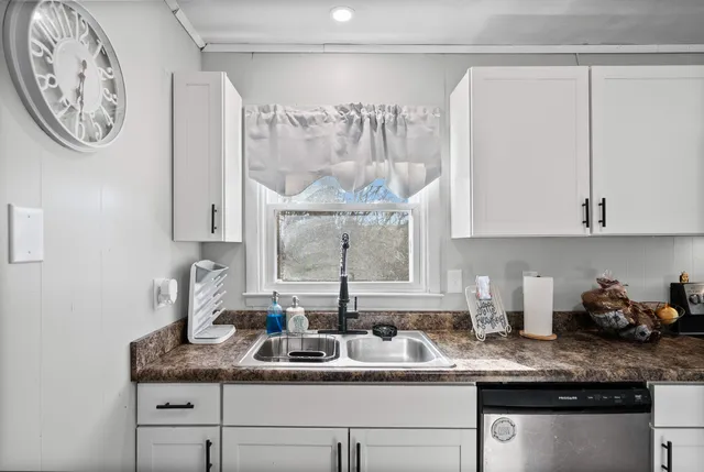 $199,900 | 115 Noel Drive, Cadiz, KY 42211