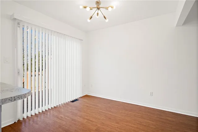 $500,000 | 600-602 Andypaul Court, Raymore, MO 64083