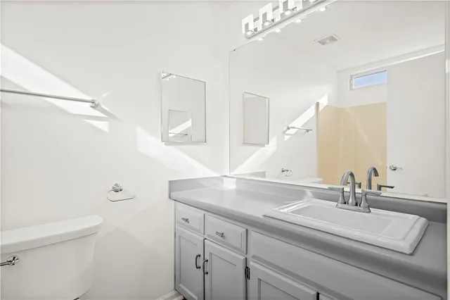 $500,000 | 600-602 Andypaul Court, Raymore, MO 64083