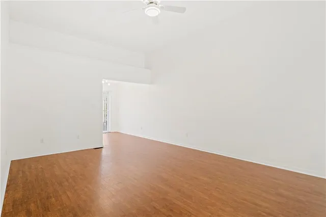 $500,000 | 600-602 Andypaul Court, Raymore, MO 64083