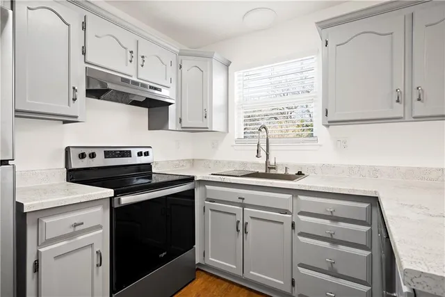 $500,000 | 600-602 Andypaul Court, Raymore, MO 64083