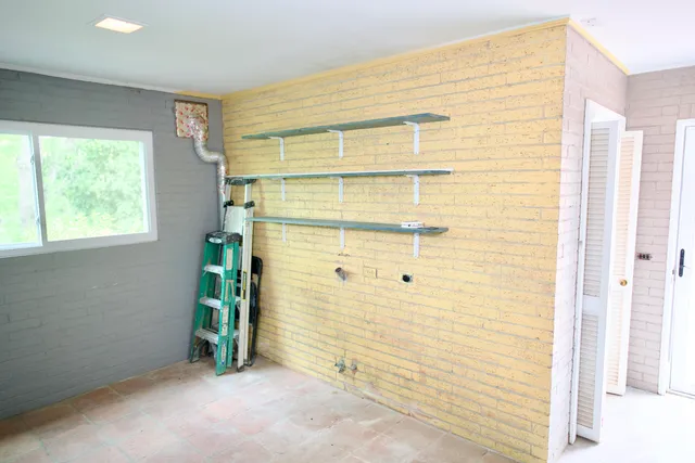 $274,500 | 85 John Street, Williston, SC 29853