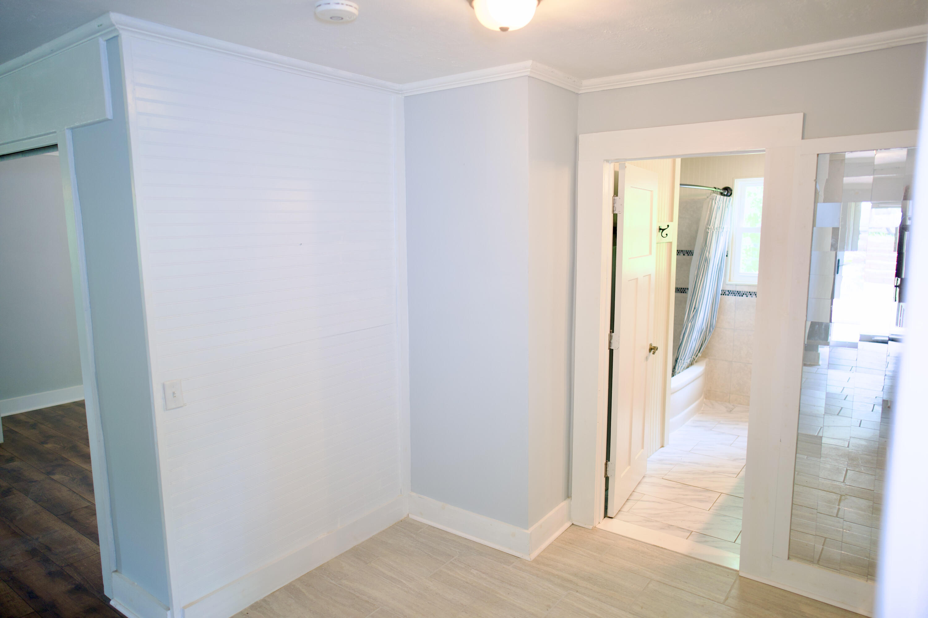 85 John Street Williston, SC 29853 - Photo 38 of 50 Hallwasy